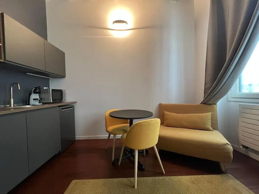 Апартаменты Casa Frisi Монца Италия